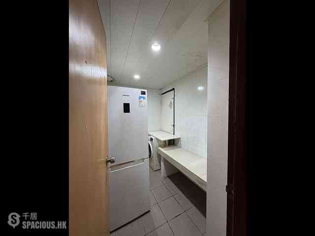 Happy Valley - 6-8, Shing Ping Street 05