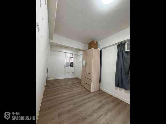 Happy Valley - 6-8, Shing Ping Street 04