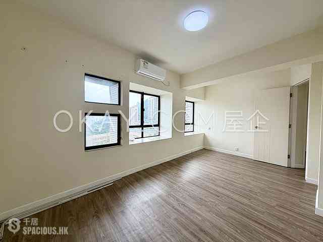 Mid Levels Central - Birchwood Place 07