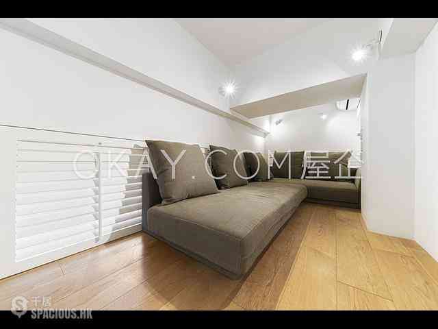 Central - 61-63, Hollywood Road 06