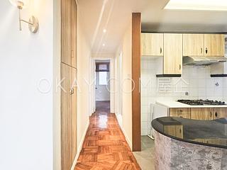 Mid Levels Central - Jing Tai Garden Mansion 11