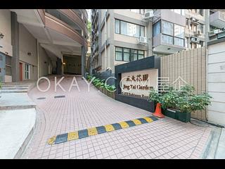Mid Levels Central - Jing Tai Garden Mansion 14