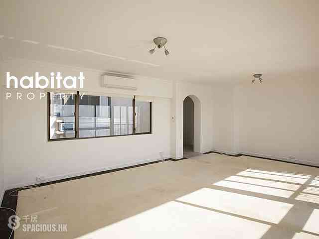 Chung Hom Kok - 19-25, Horizon Drive 02