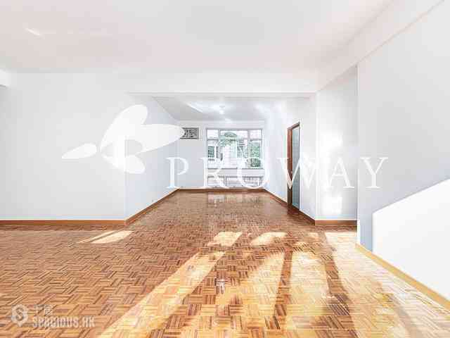 Pok Fu Lam - Bisney Villas 03
