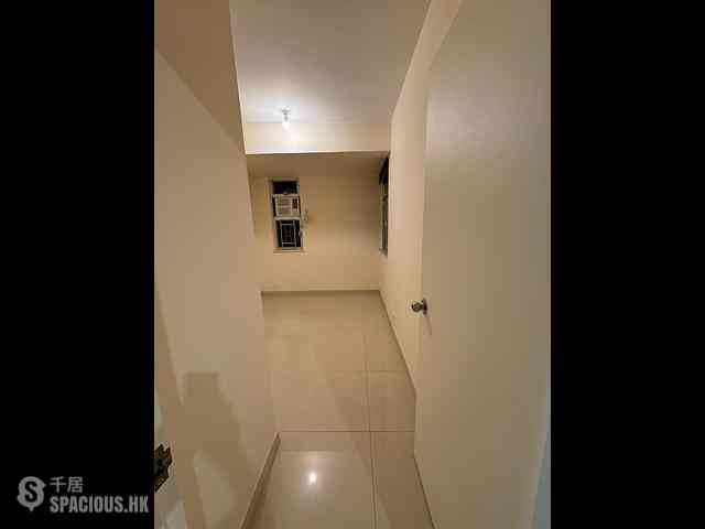 Mid Levels Central - On Fung Building 14