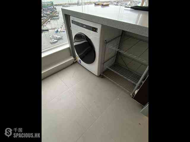 Causeway Bay - Hoi Deen Court 06