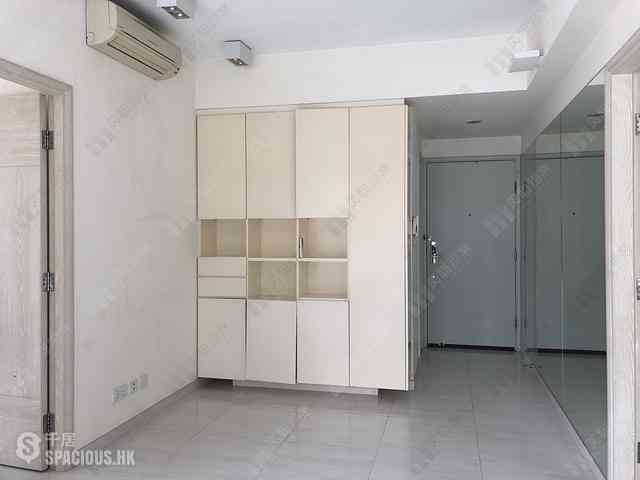 Tai Hang - Serenade Block 2 03