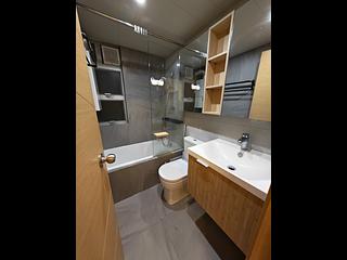Tai Hang - Kanfield Mansion 03