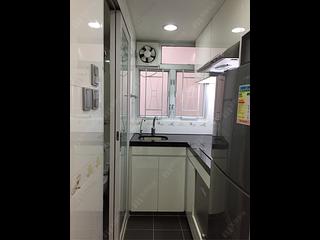 Wan Chai - Fu Yuen 04