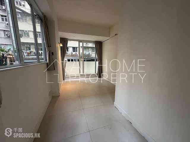 Sai Ying Pun - Highlight House 04
