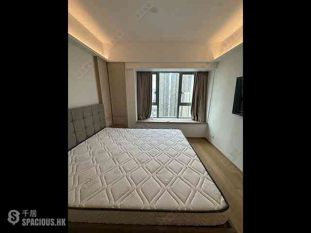 West Kowloon - The Harbourside Block 2 06