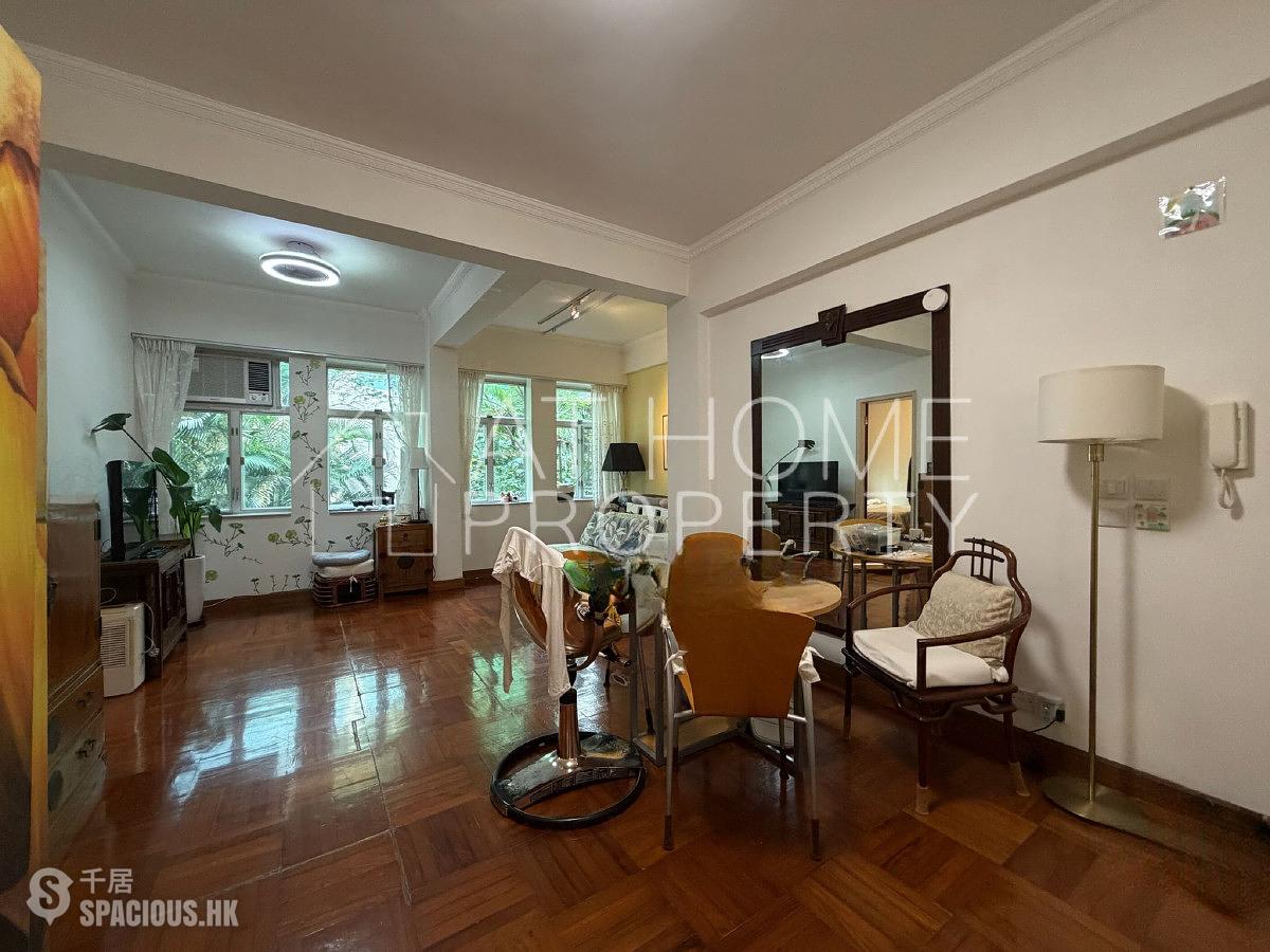Sai Ying Pun - College View Mansion 01