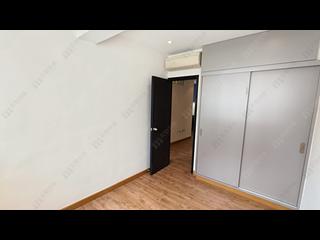 Causeway Bay - Lai Yuen Apartments 03