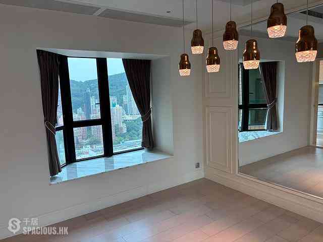 Leighton Hill - The Leighton Hill 13
