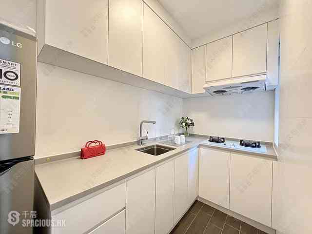 Mid Levels East - Grandview Tower 15