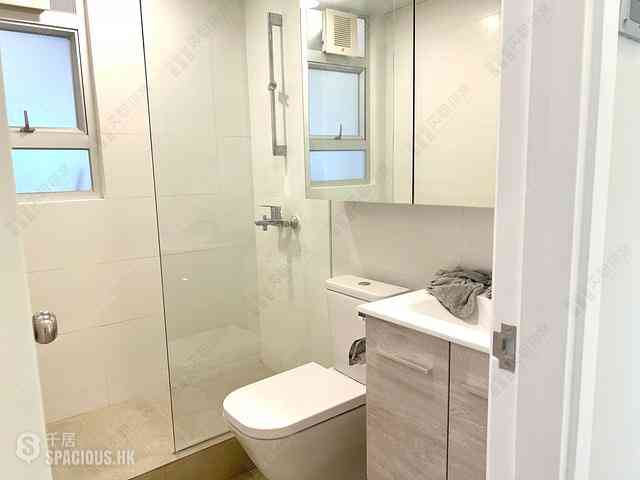 Mid Levels East - Grandview Tower 13
