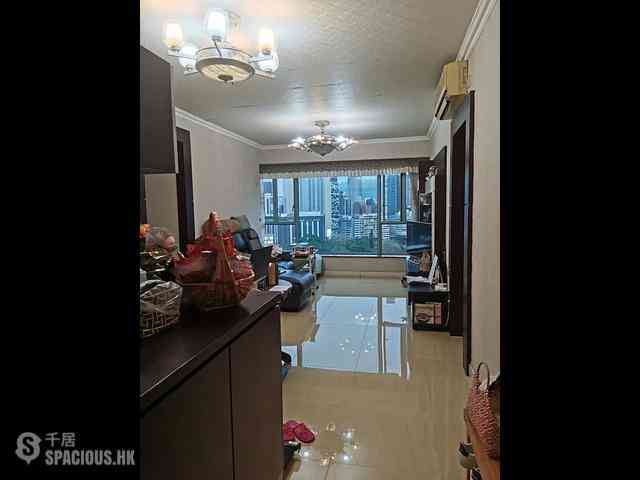 Tsim Sha Tsui - The Victoria Towers 01