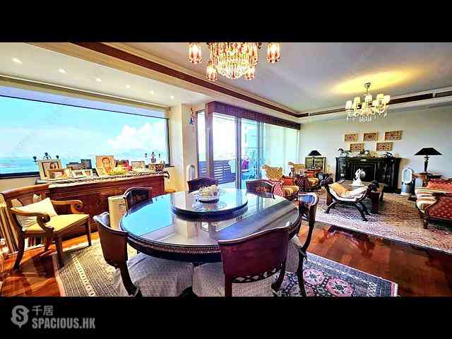 Repulse Bay - Repulse Bay Towers 02