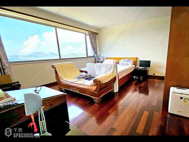 Repulse Bay - Repulse Bay Towers 05