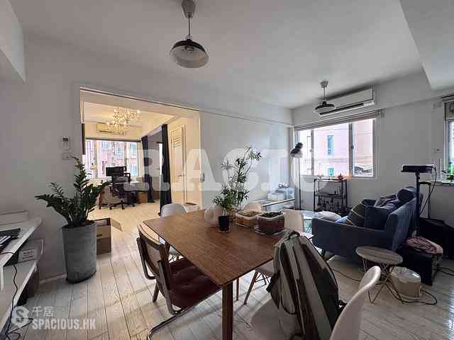 Sai Ying Pun - 17, Bonham Road 01