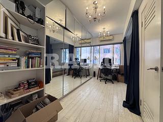 Sai Ying Pun - 17, Bonham Road 04