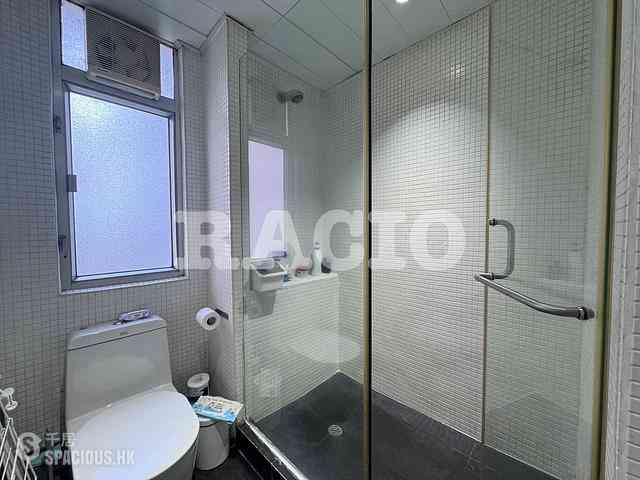 Sai Ying Pun - 17, Bonham Road 05