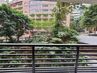 Wan Chai - Phoenix Court Block 4 10