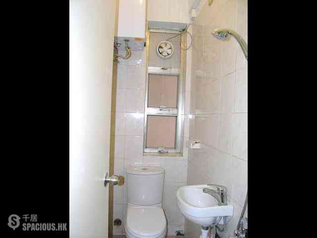 Sai Ying Pun - 23, High Street 05