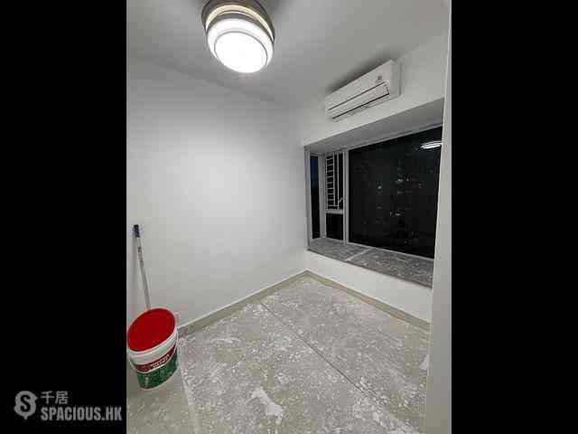 Lohas Park - Lohas Park Phase 2A Le Prestige Block 5 08