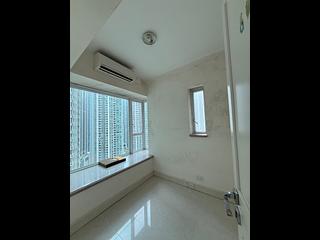 Lohas Park - Lohas Park Phase 2C La Splendeur Block 10 02