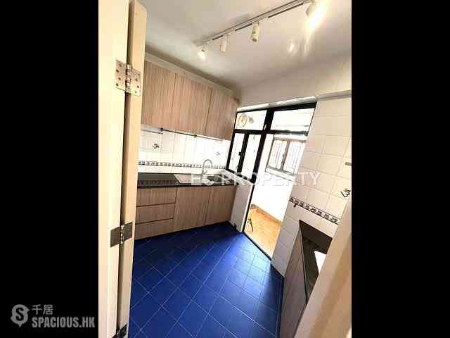 Tai Hang - Ronsdale Garden Block 1 04