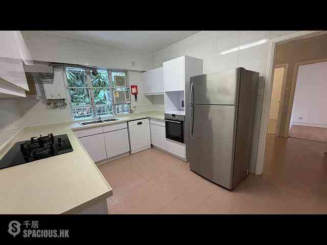 Repulse Bay - Burnside Estate 15