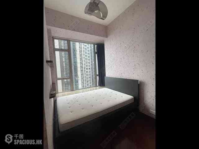 Tai Kok Tsui - One Silversea Tower 7 02