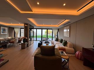 The Peak - Mountain View Block 27, Plantation Road 05