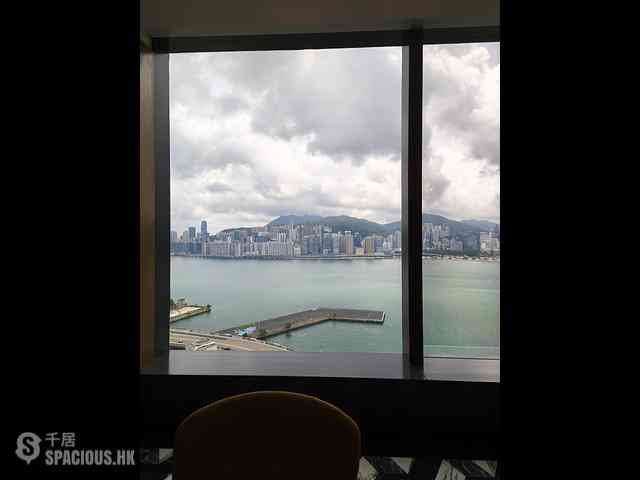 Tai Kok Tsui - One Silversea Tower 6 01