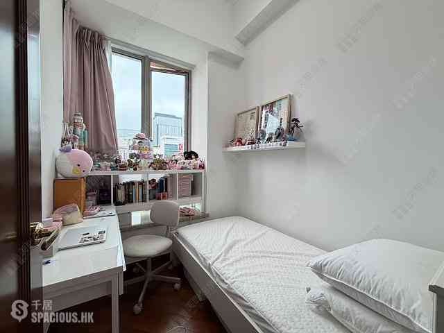 Wan Chai - The Avenue Phase 2 Block 1 12
