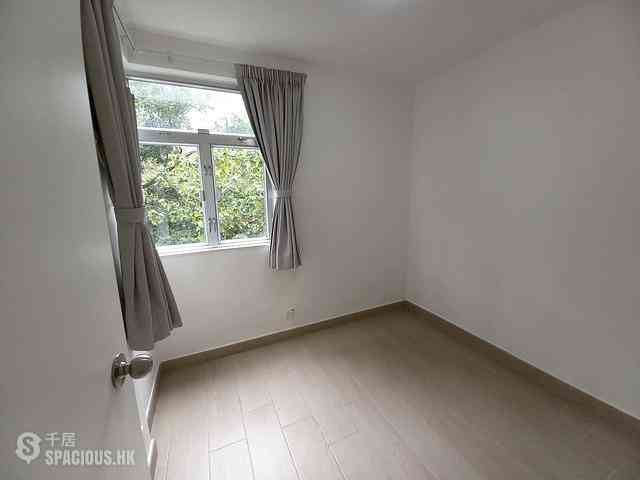 Quarry Bay - Nan Fung Sun Chuen Block 5 07