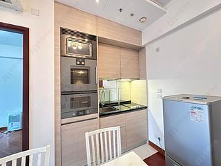 Wan Chai - The Avenue Phase 1 Block 5 04