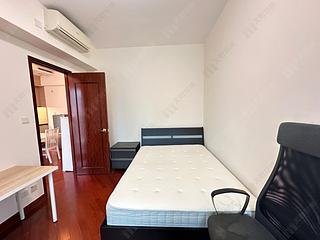 Wan Chai - The Avenue Phase 1 Block 5 06
