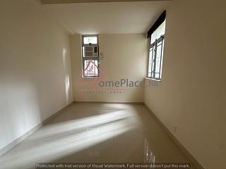 Mid Levels Central - On Fung Building 05
