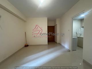 Mid Levels Central - On Fung Building 02