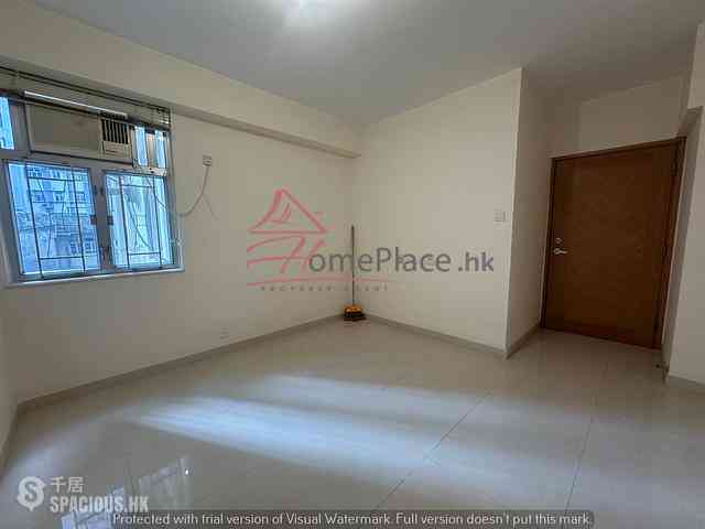 Mid Levels Central - On Fung Building 03