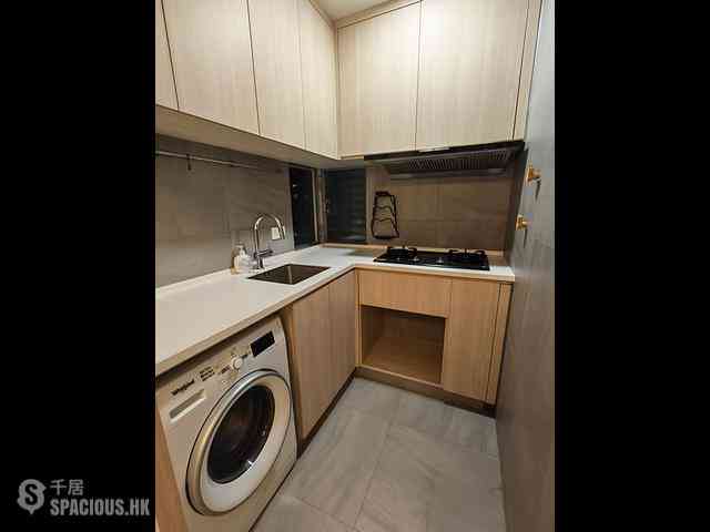 Tai Hang - Kanfield Mansion 06