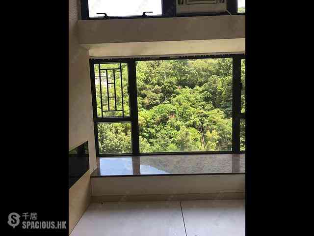 Kennedy Town - Cayman Rise Block 1 02