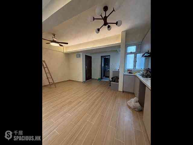 Wan Chai - Golden Jubilee House 03