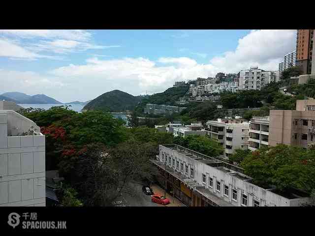 Repulse Bay - Burnside Estate 01