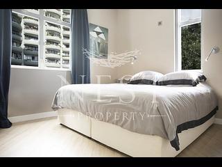 Pok Fu Lam - Four Winds Apartment 04