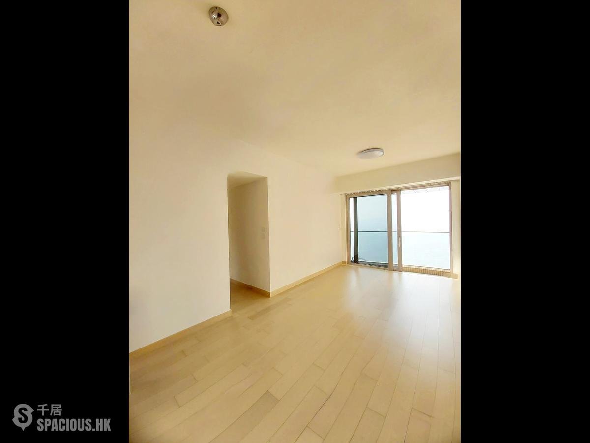Kennedy Town - Cadogan 01