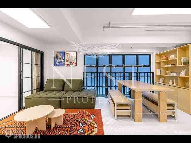 Central - 10, Gage Street 02