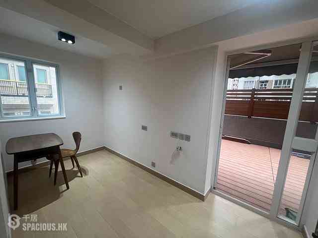 Wan Chai - Galway Court 04